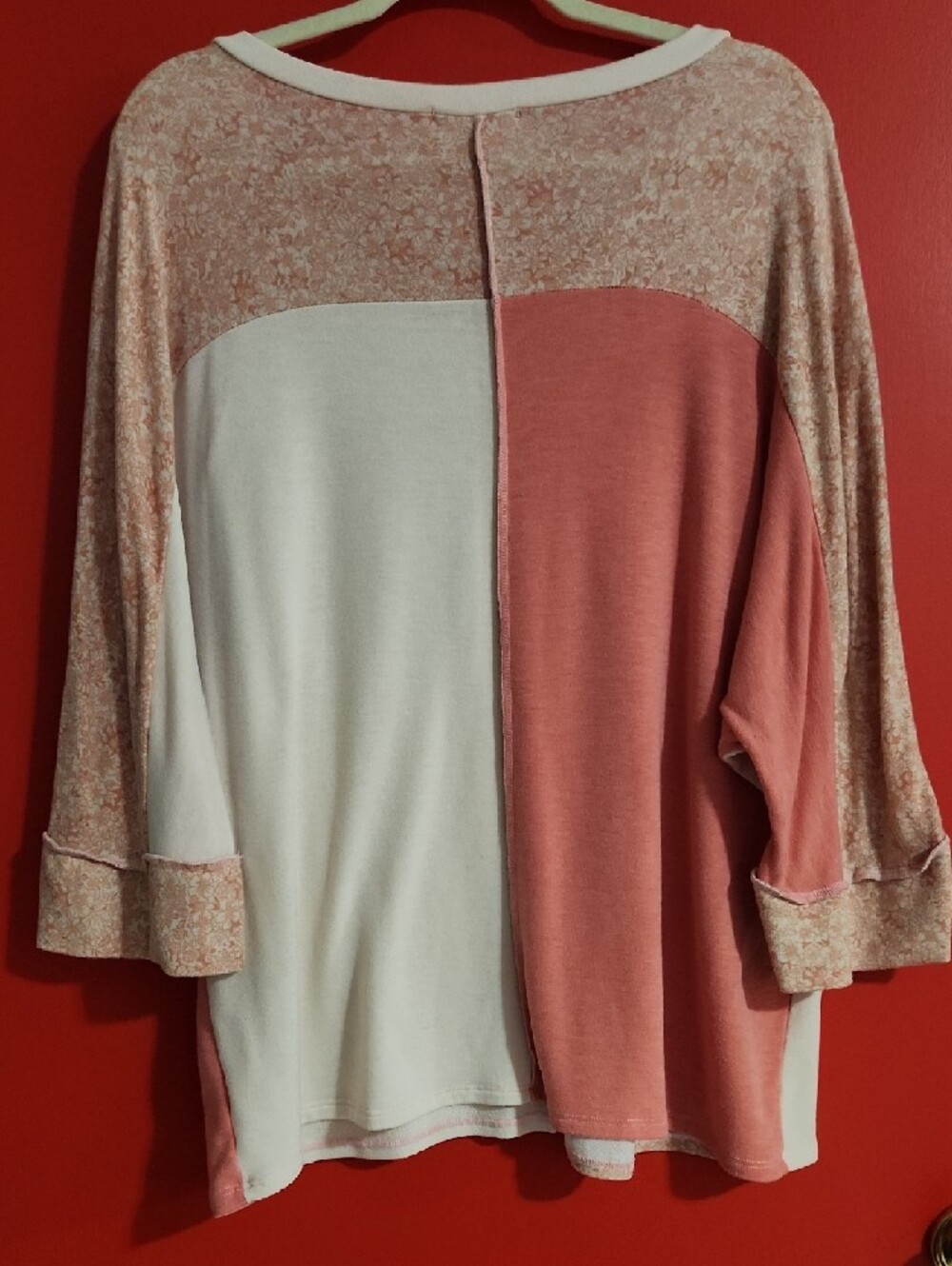 XL Sugar Colorblock V-Neck Tunic in Ivory & Pink - Picture 2 of 6